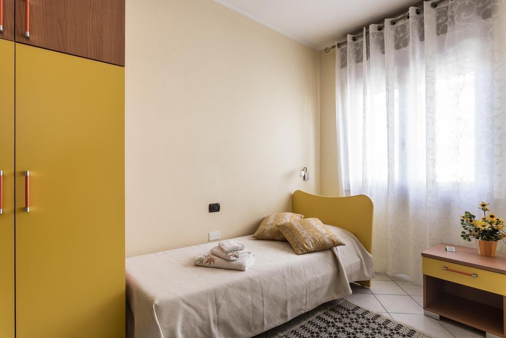 Bed and Breakfast Luna Dorata Selargius Exterior foto